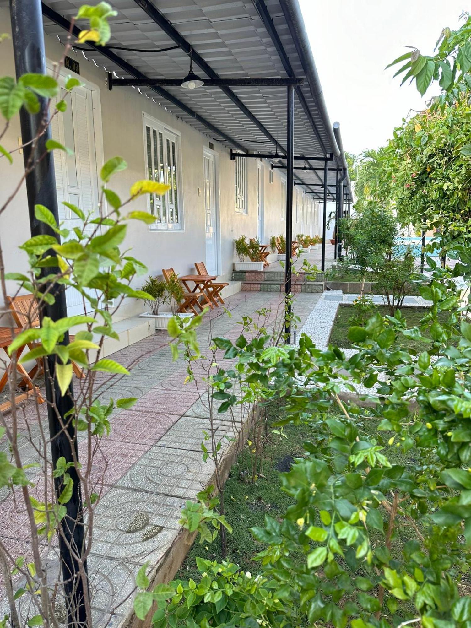 Pharos Guesthouse Mũi Né Extérieur photo